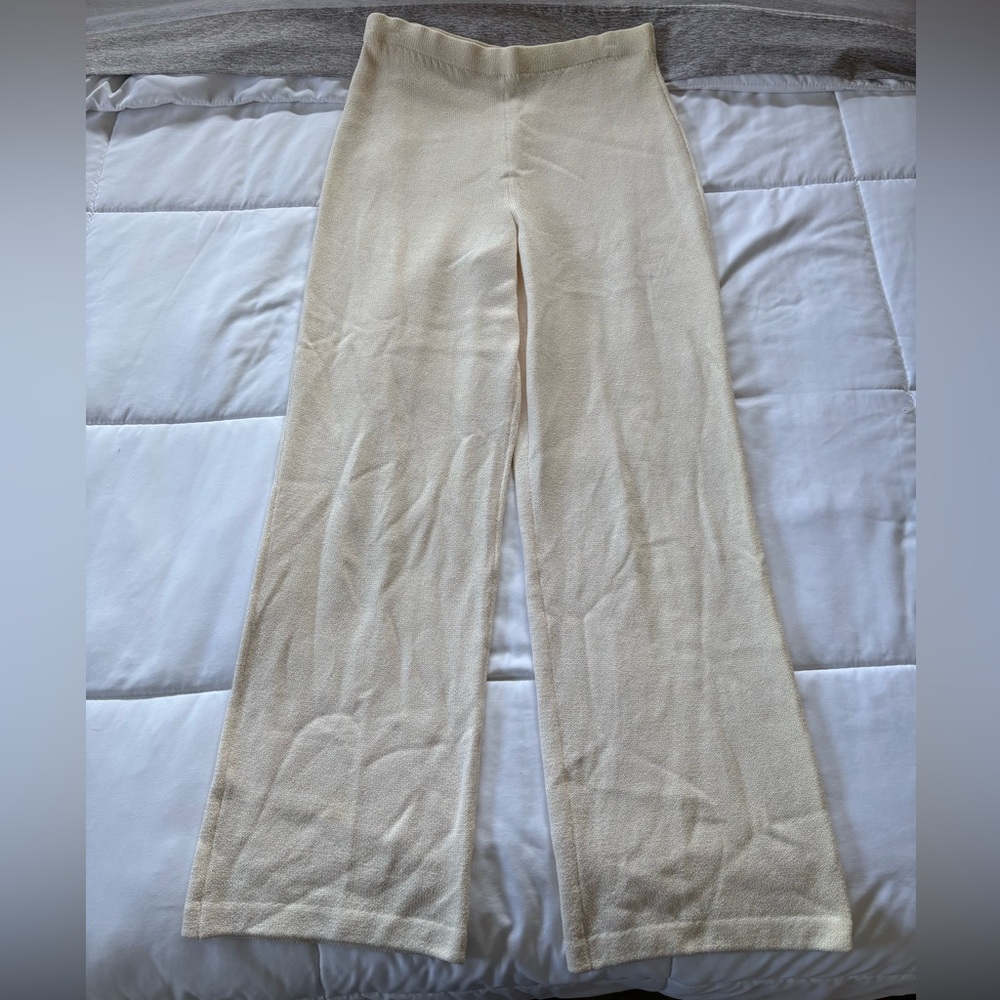 St. John Collection Cream Wide-Leg Santana Knit Pants - Picture 3 of 13